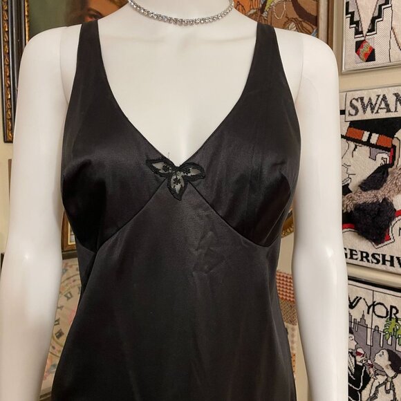 60s Vintage Sears Black Nylon Slip with Unusual Lace Hem & Bow Detail Size 34 - Picture 2 of 7